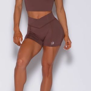 BOMBSHELL SHORTS SIZE S